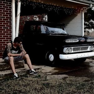 Meet your Posher, Chris